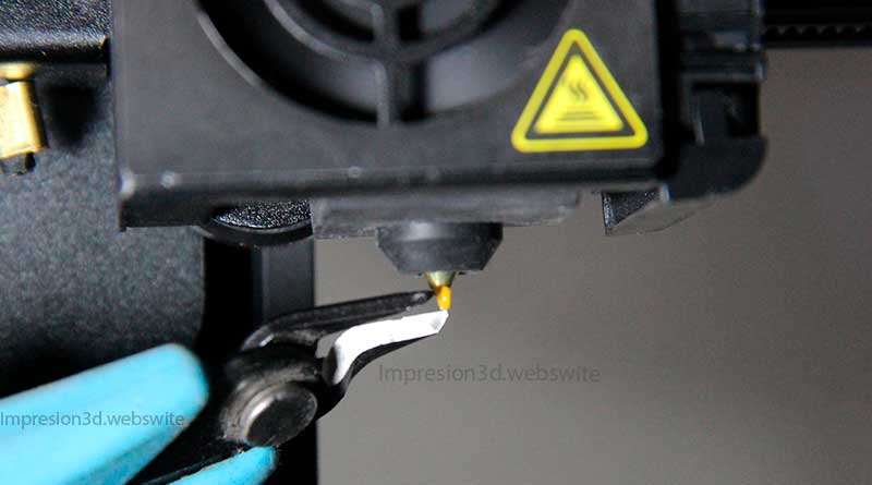 Nivelar cama impresora 3d-Limpiar Nozzle boquilla caliente