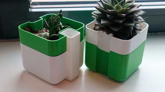 Que imprimir en 3D para ganar dinero-Tileable Self Watering Planter
