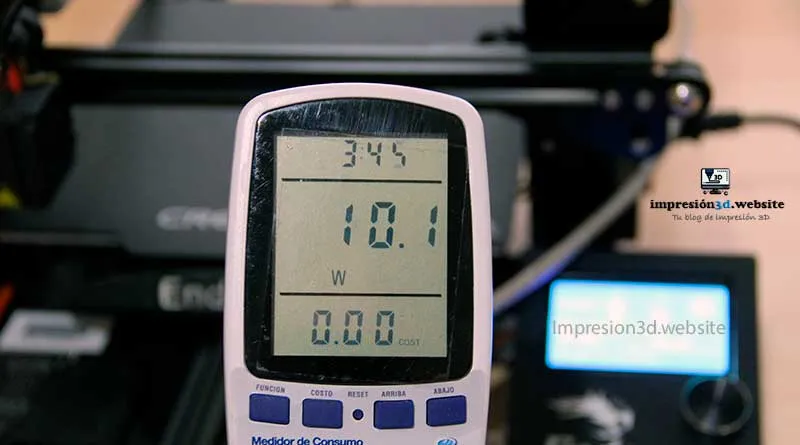 cuanta electricidad consume una impresora 3D - Ender 3 en reposo
